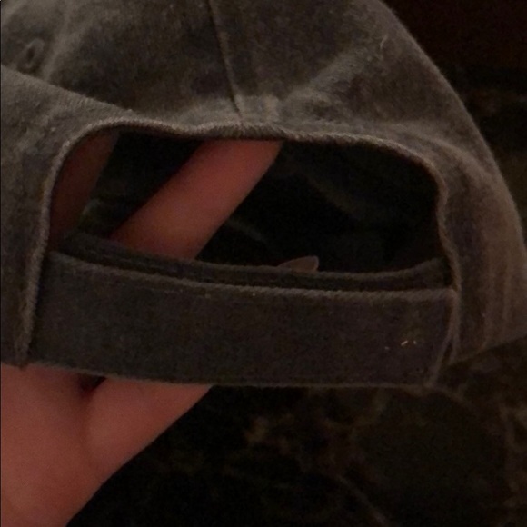 Baseball hat - Picture 3 of 5